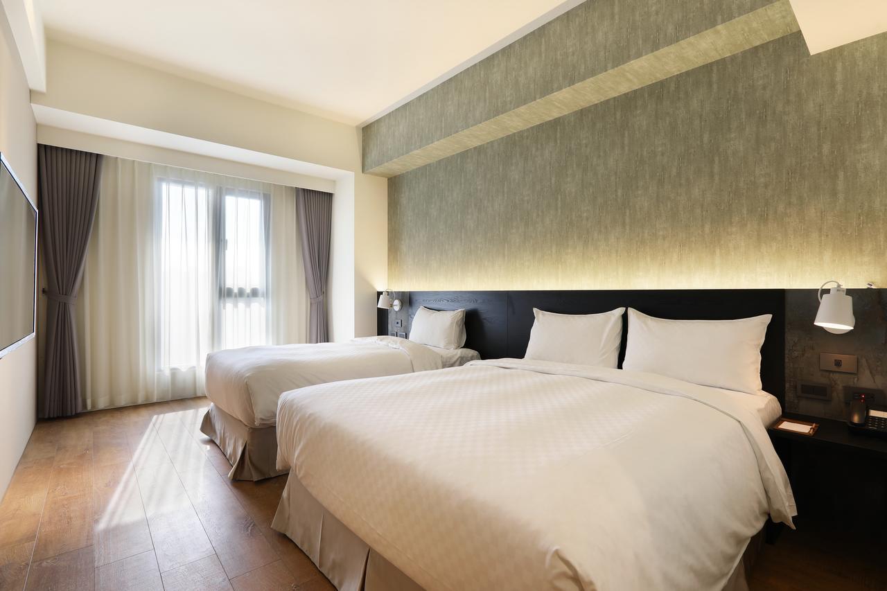 Kun Tour Hotel Đài Trung Ngoại thất bức ảnh