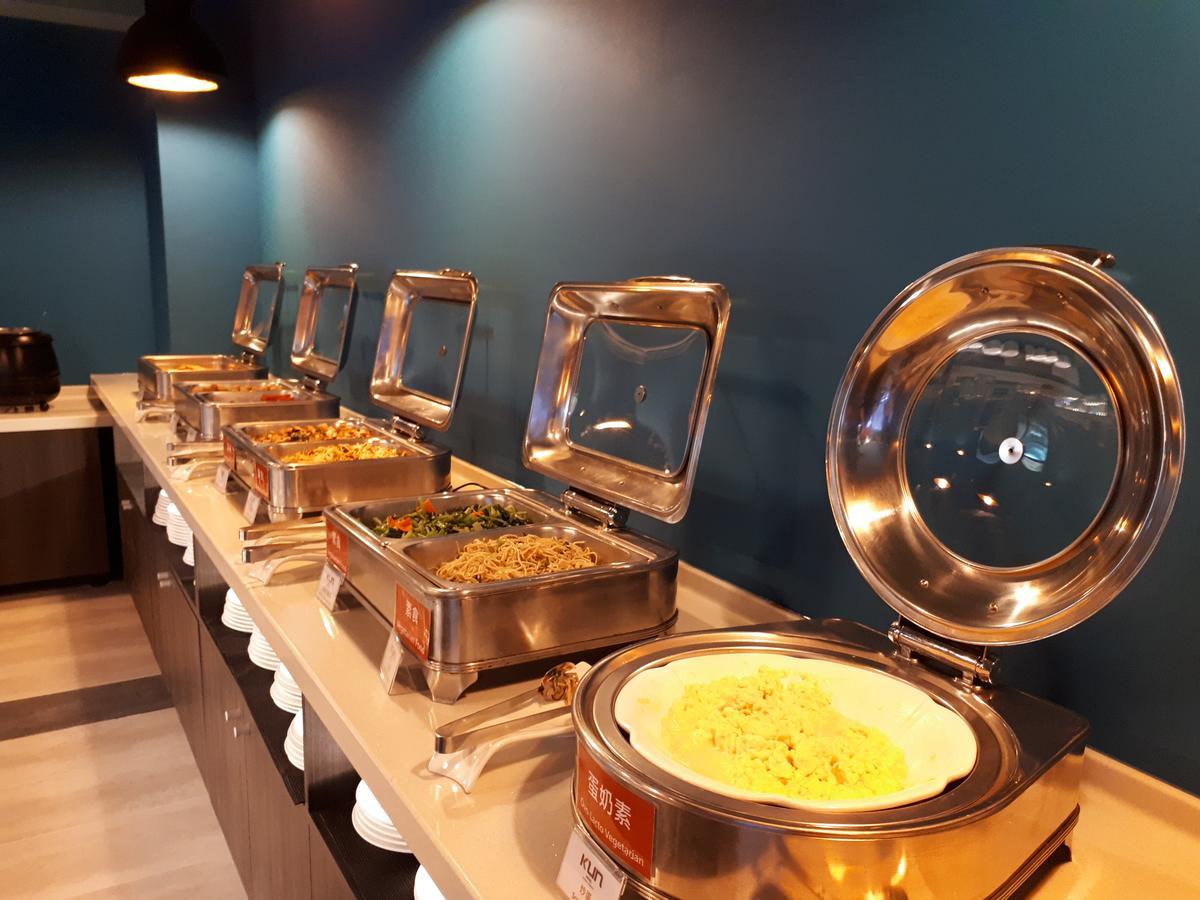 Kun Tour Hotel Đài Trung Ngoại thất bức ảnh