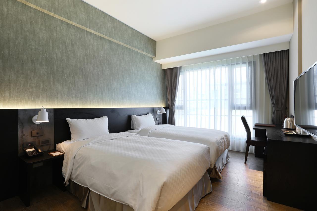 Kun Tour Hotel Đài Trung Ngoại thất bức ảnh
