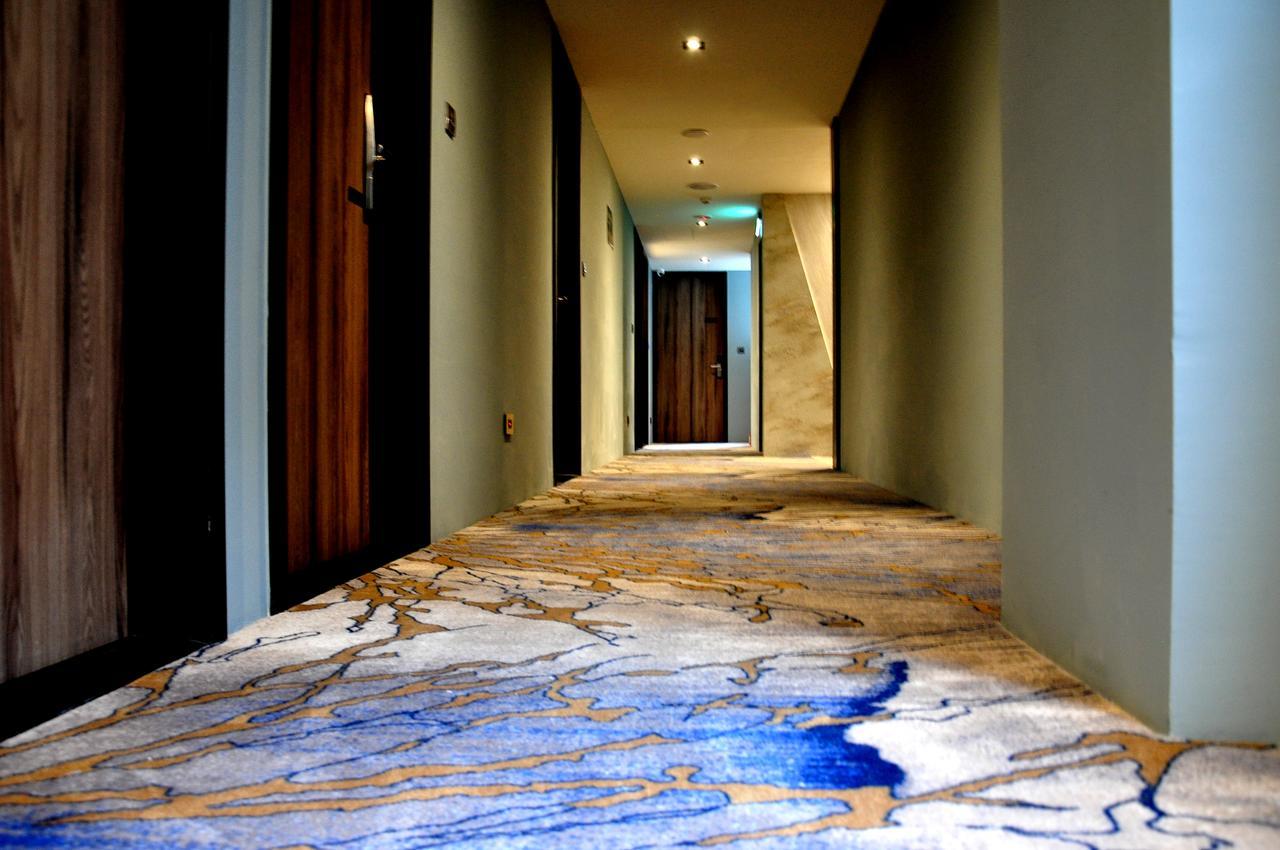 Kun Tour Hotel Đài Trung Ngoại thất bức ảnh